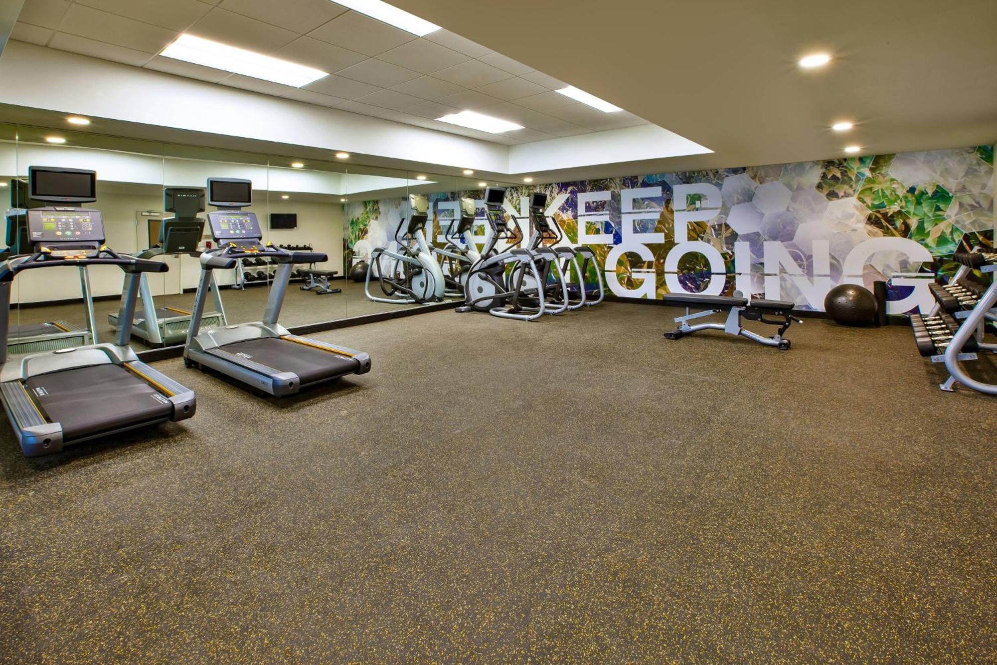 Springhill Suites By Marriott Pittsburgh Butler/Centre City Bagian luar foto