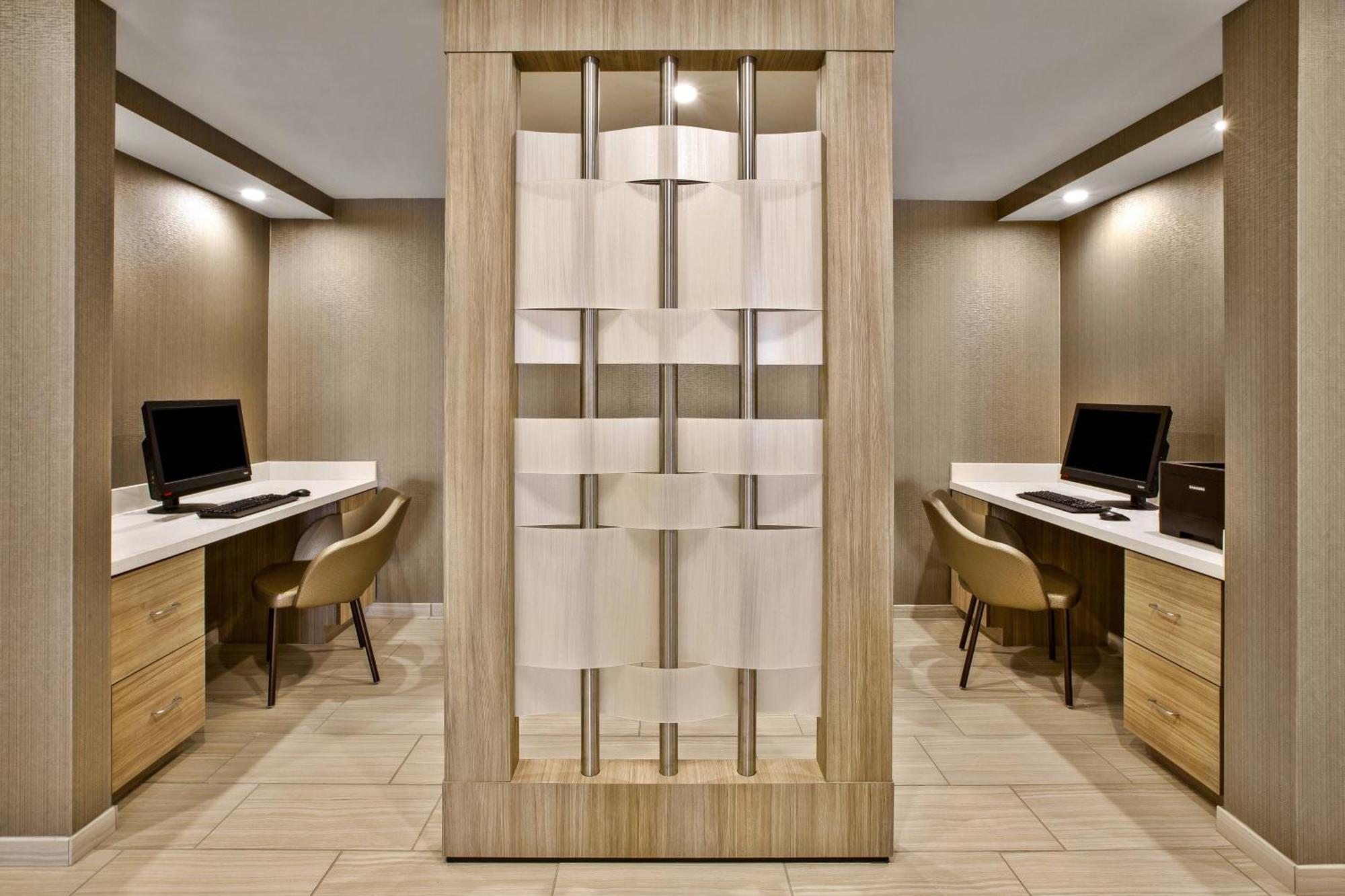 Springhill Suites By Marriott Pittsburgh Butler/Centre City Bagian luar foto